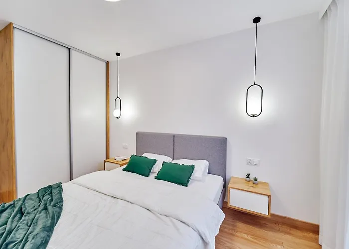 Apartfonte - Mickiewicza 2a - Garaż Podziemny Apartament Polanica-Zdrój